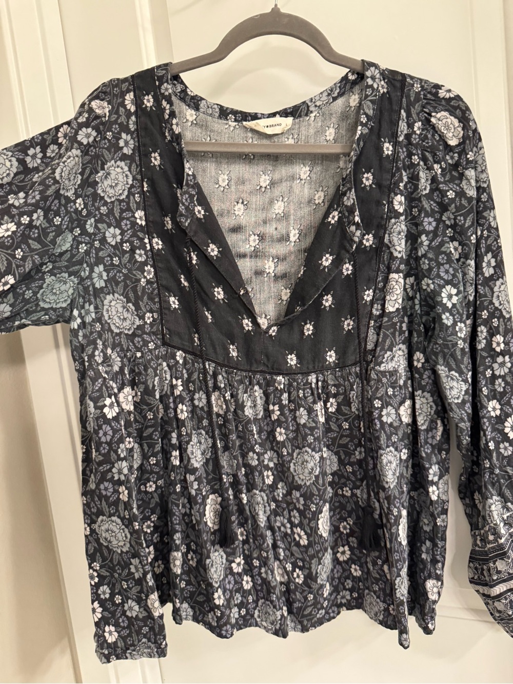 Lucky Brand Black Floral Peasant Blouse